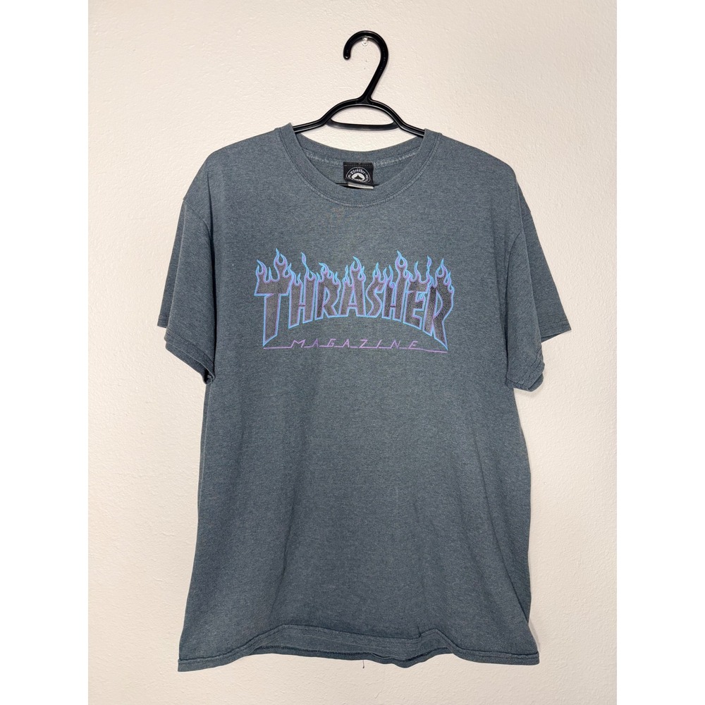 Thrasher Magazine Flame Logo Graphic T-Shirt Gray Blue Purple Mens Large